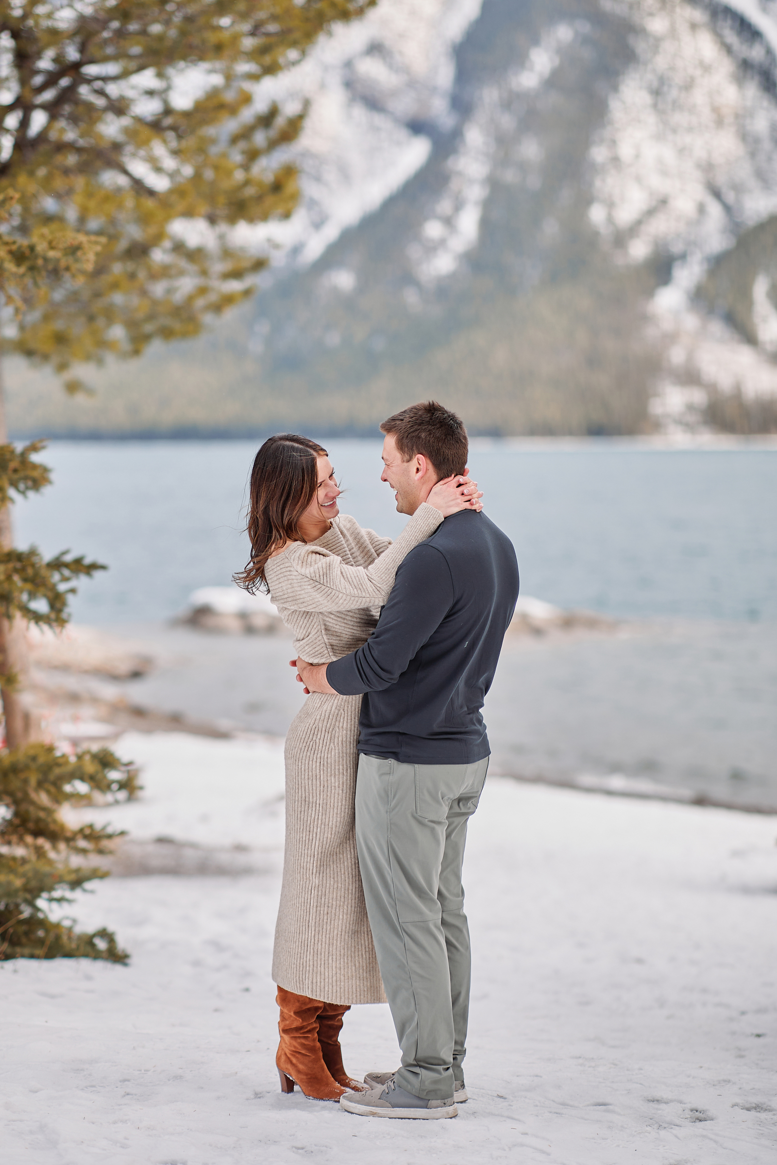 Lake Minnewanka Winter Engagement Photos