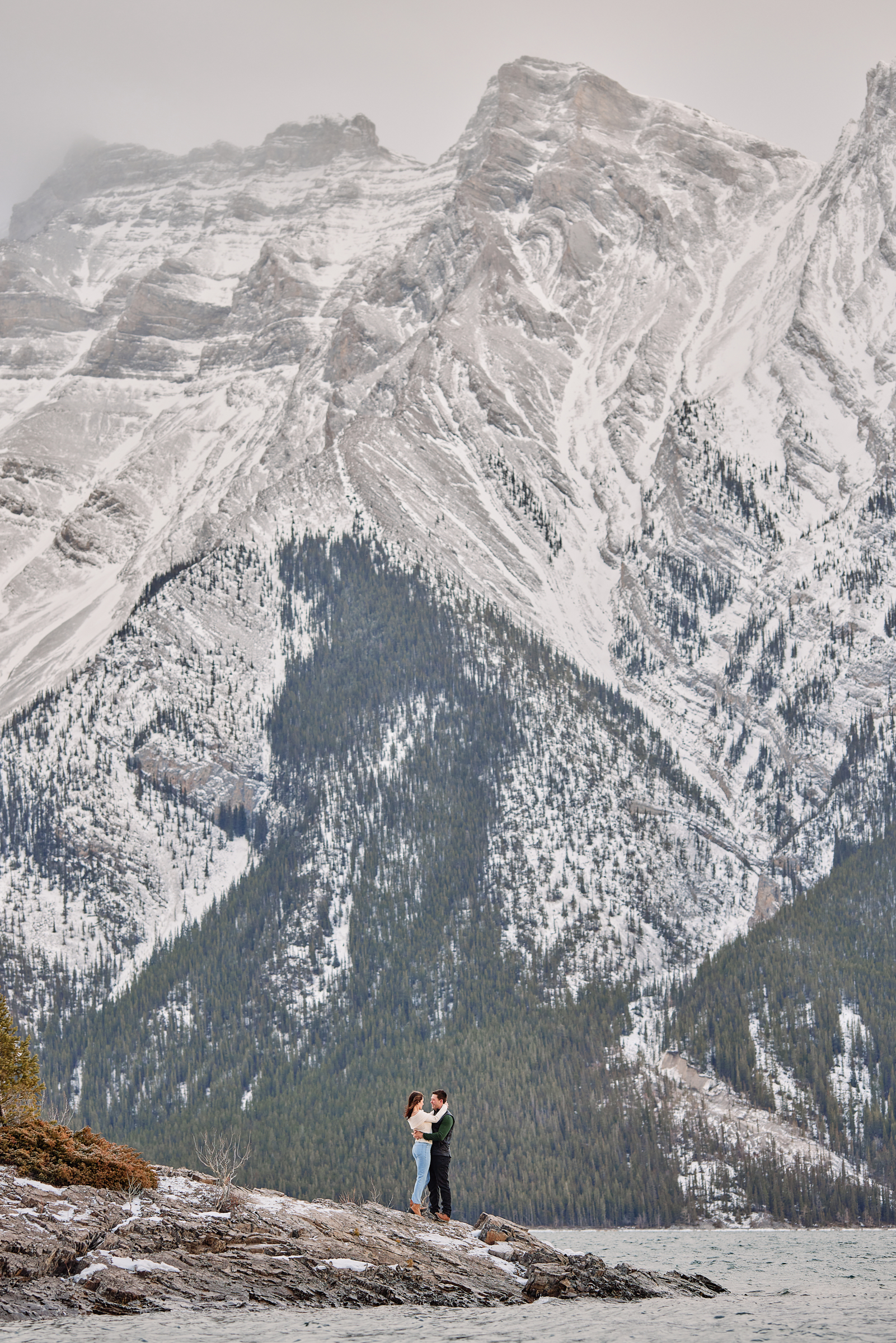 Lake Minnewanka Winter Engagement Photos