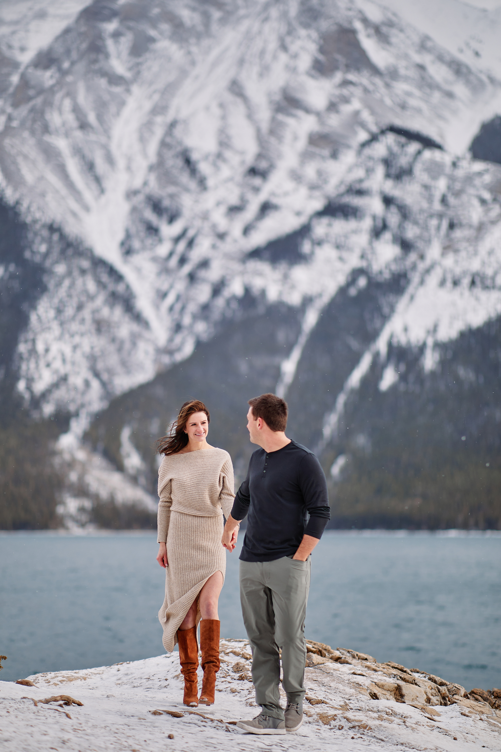 Lake Minnewanka Winter Engagement Photos