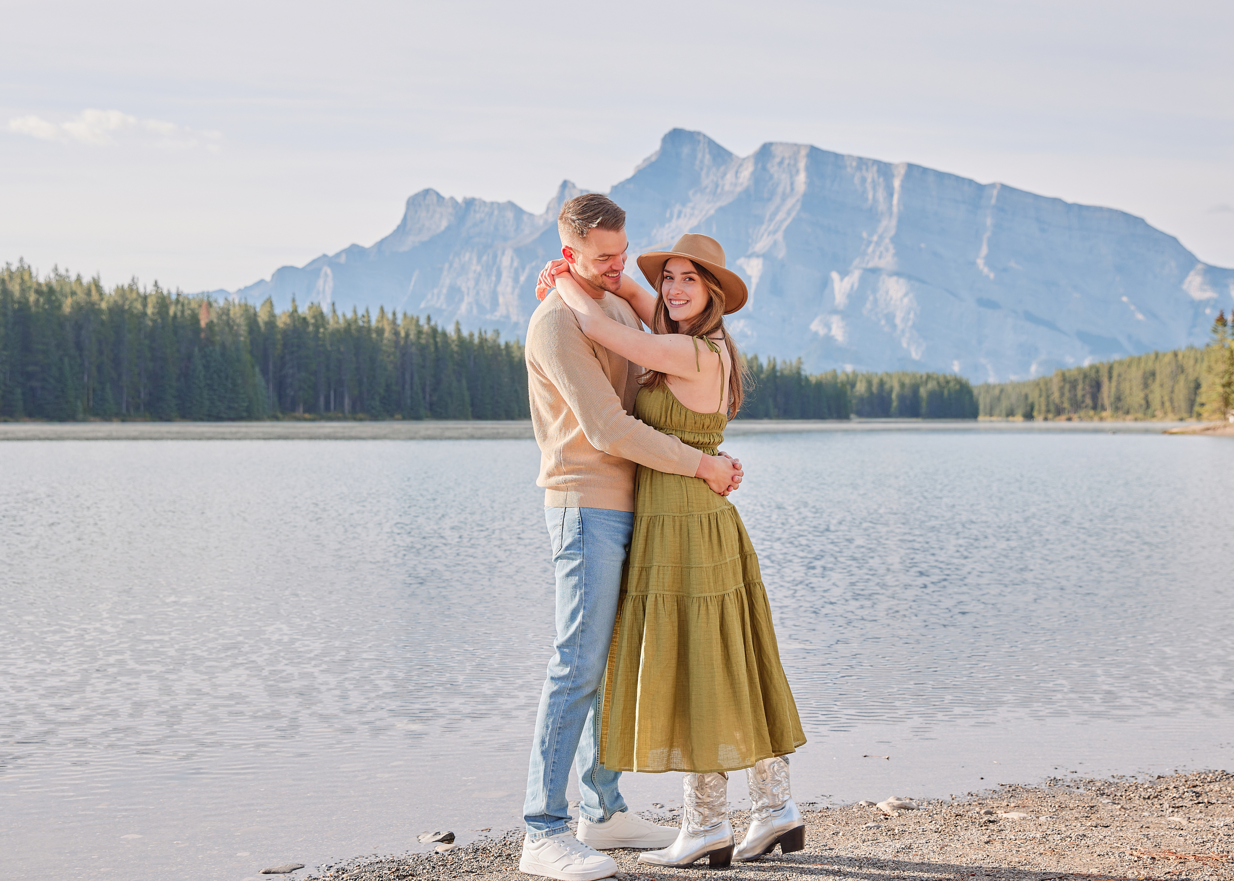 Lake Minnewanka Engagement Photos