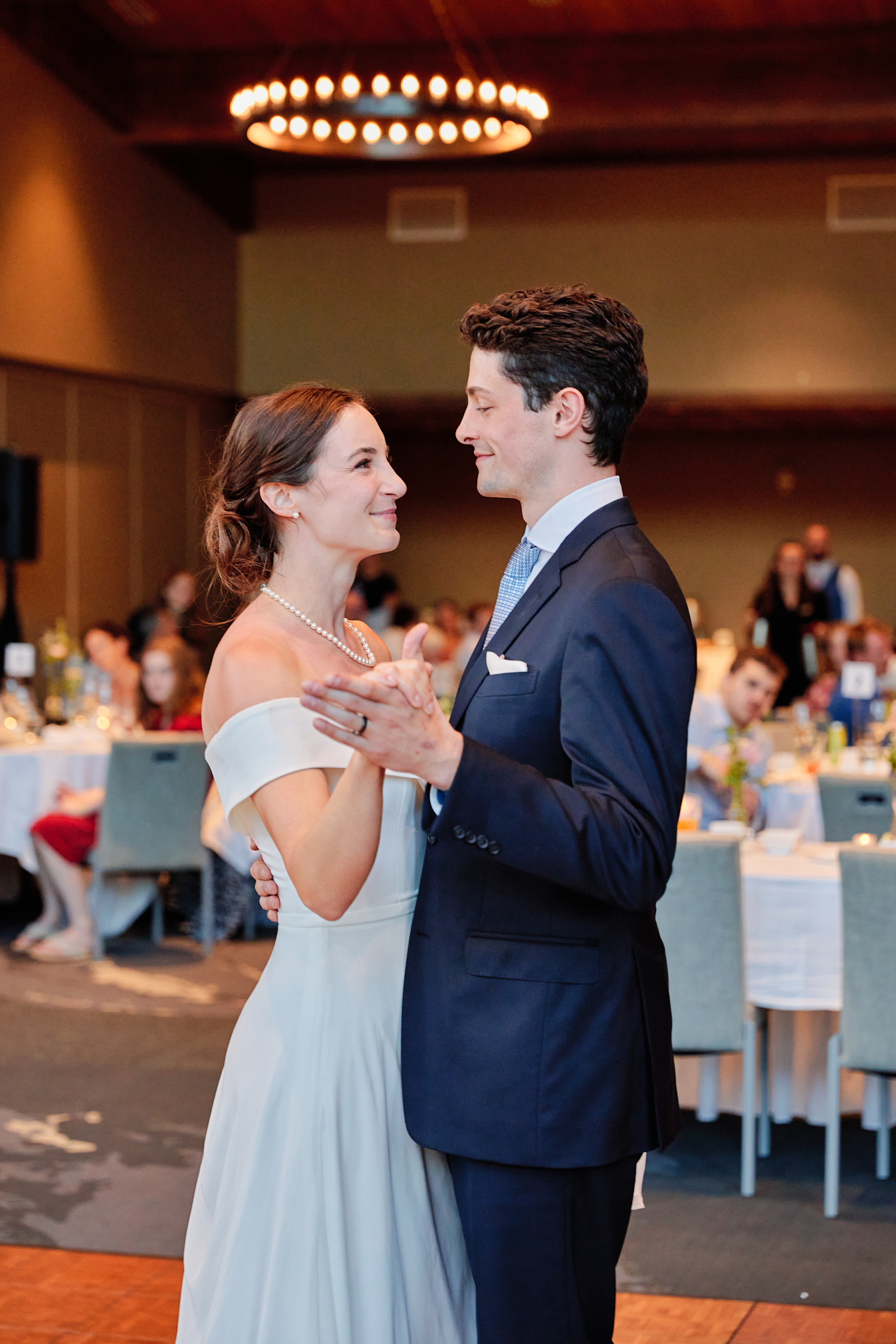 Malcolm Hotel Canmore Wedding