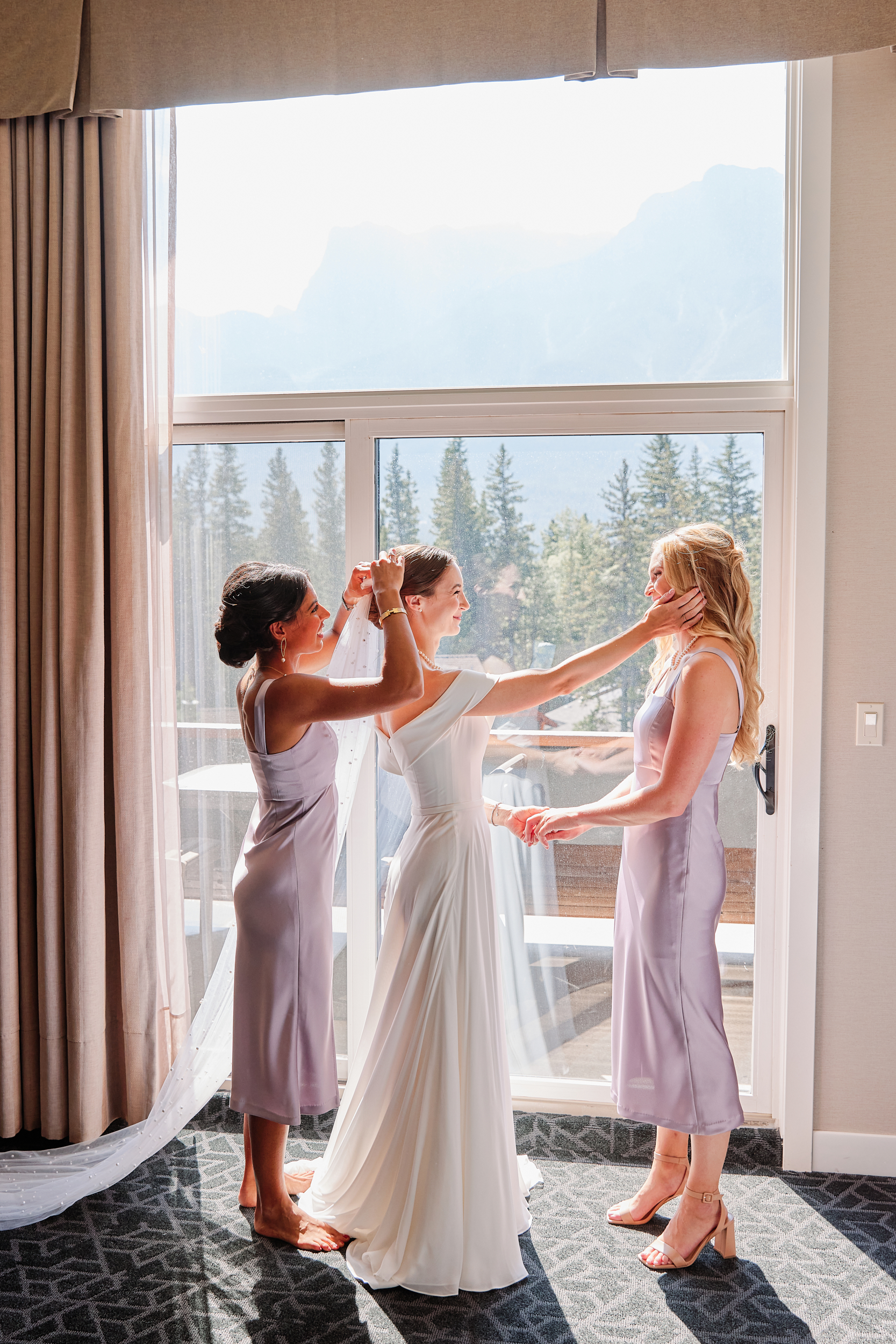 Malcolm Hotel Canmore Wedding
