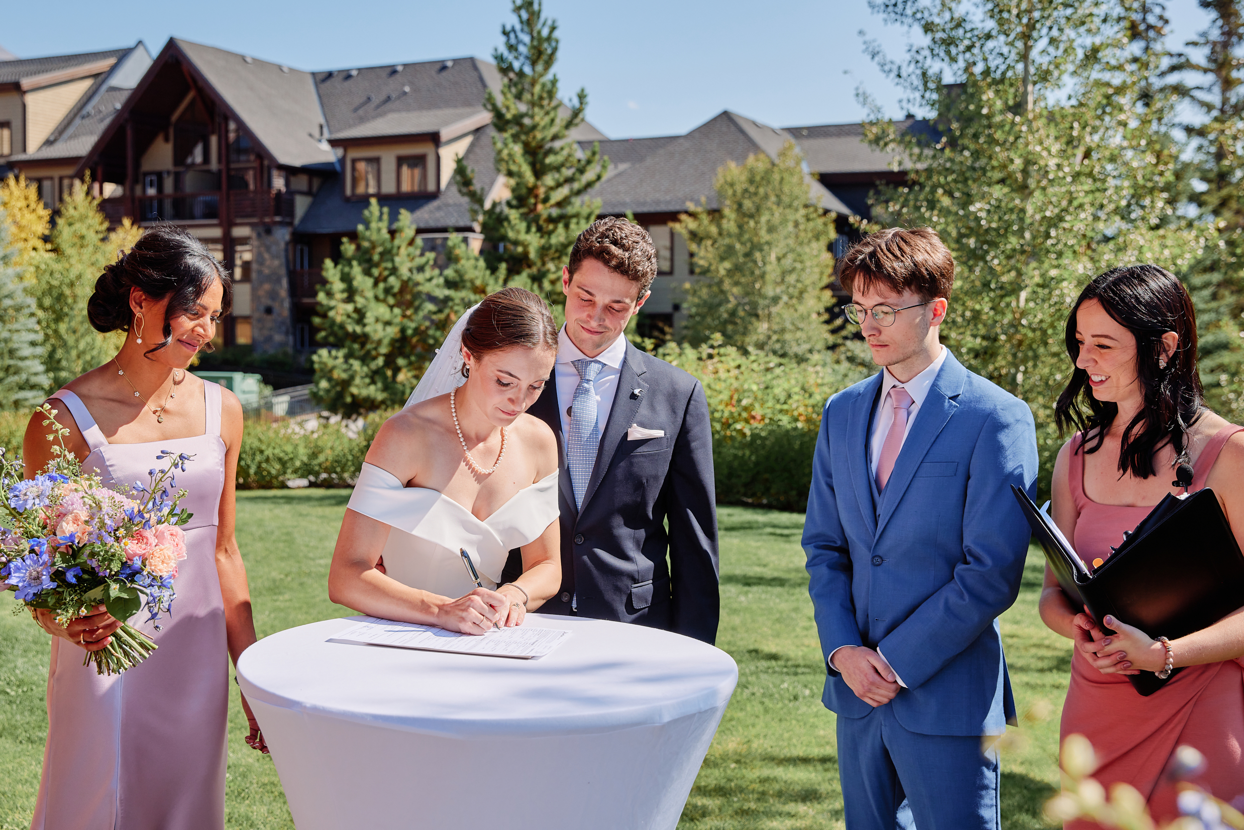 Malcolm Hotel Canmore Wedding