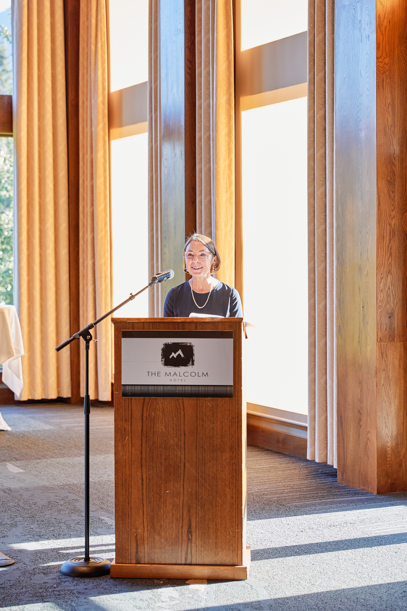 Malcolm Hotel Canmore Wedding