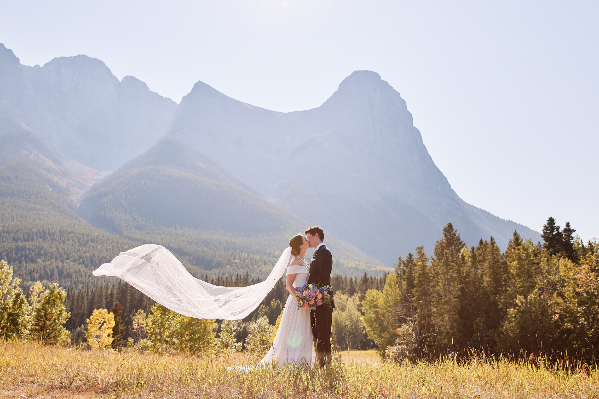 Malcolm Hotel Canmore Wedding