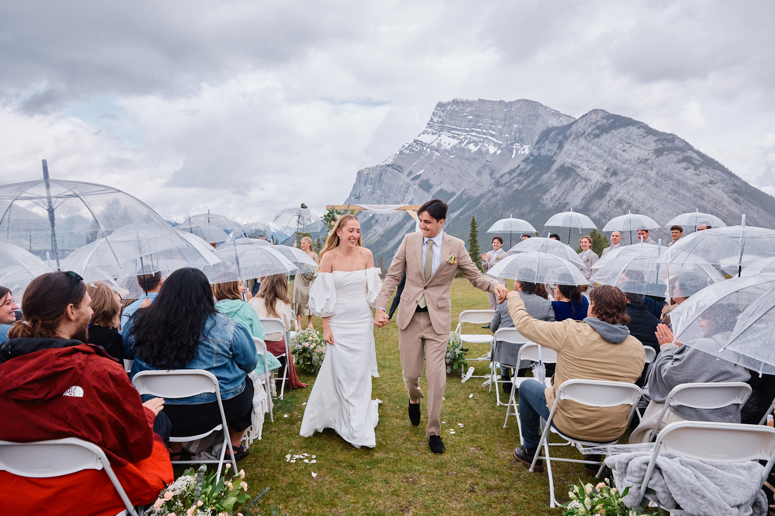 Tunnel Mountain Reservoir Wedding