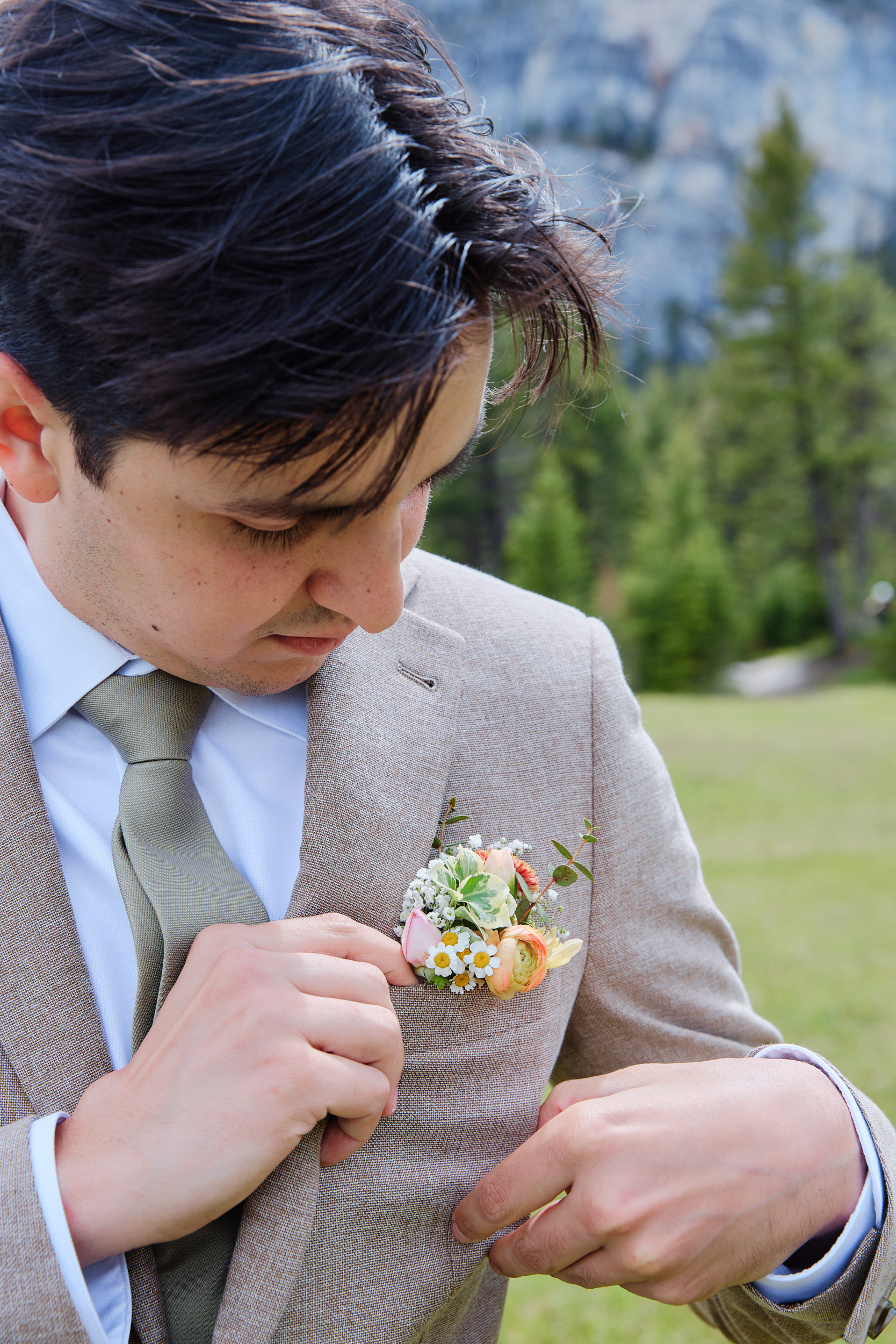 Tunnel Mountain Reservoir Wedding