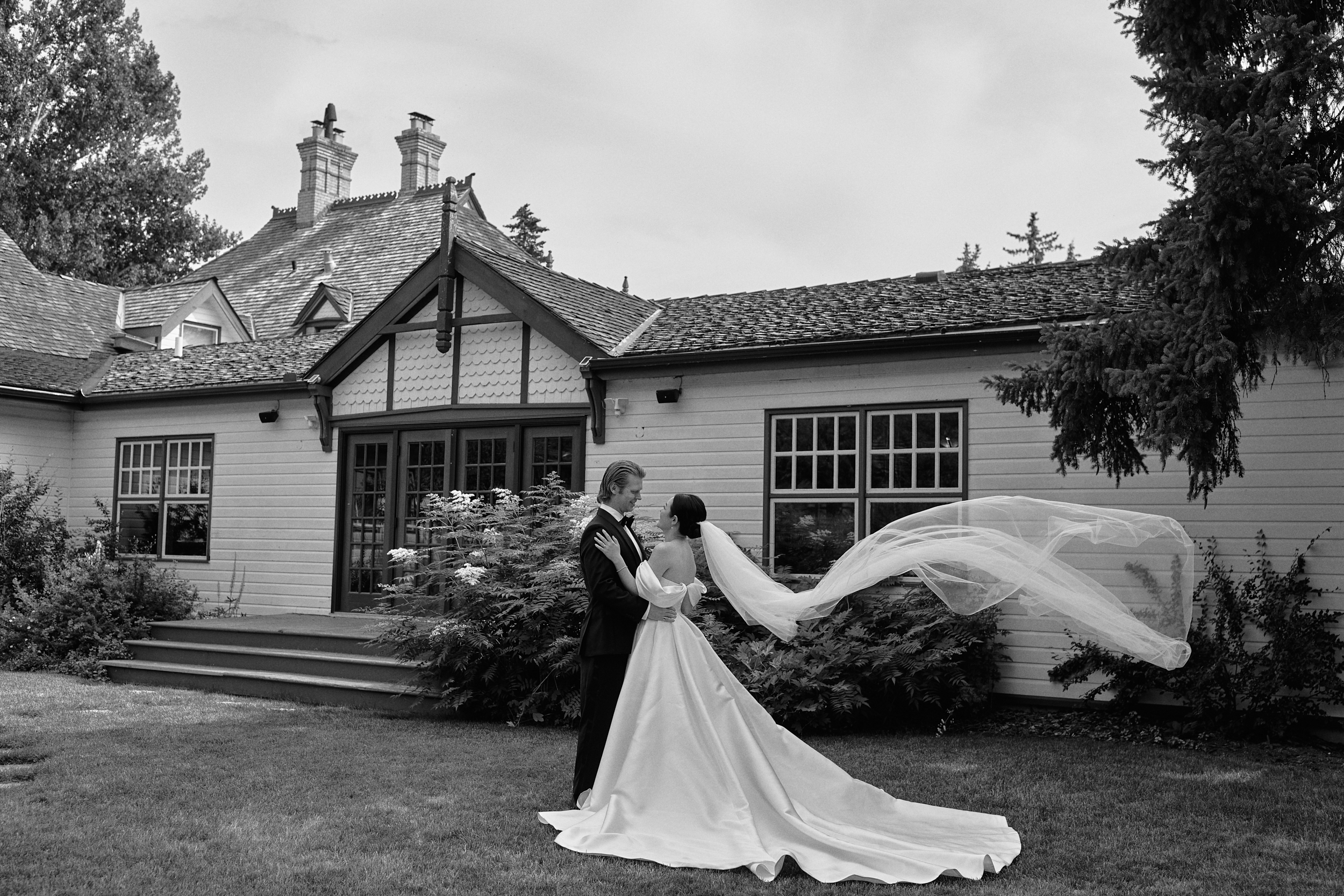 Calgary Wedding Photography - Bow Valley Ranche