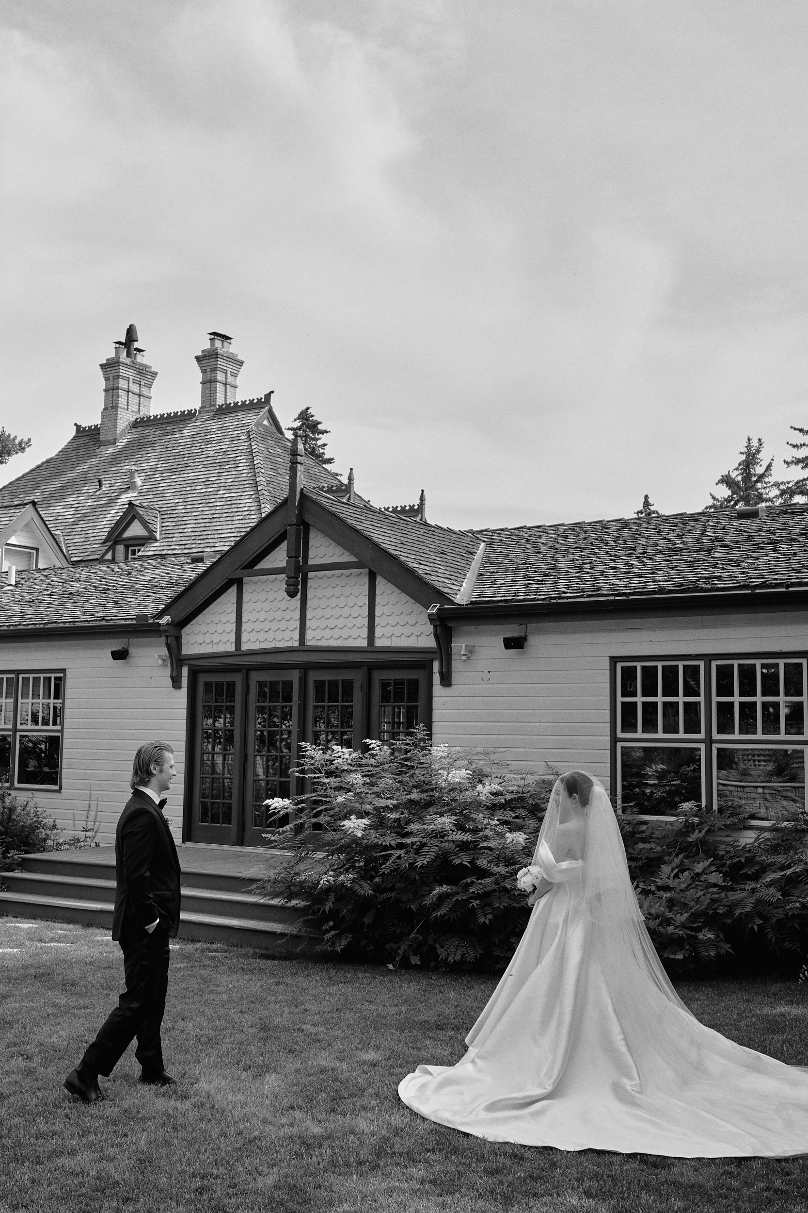 Calgary Wedding Photography - Bow Valley Ranche
