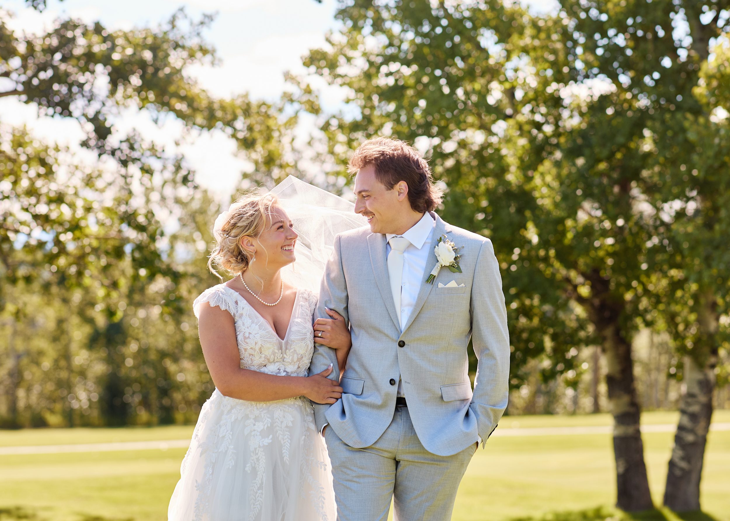 Priddis Greens Golf and Country Club Wedding
