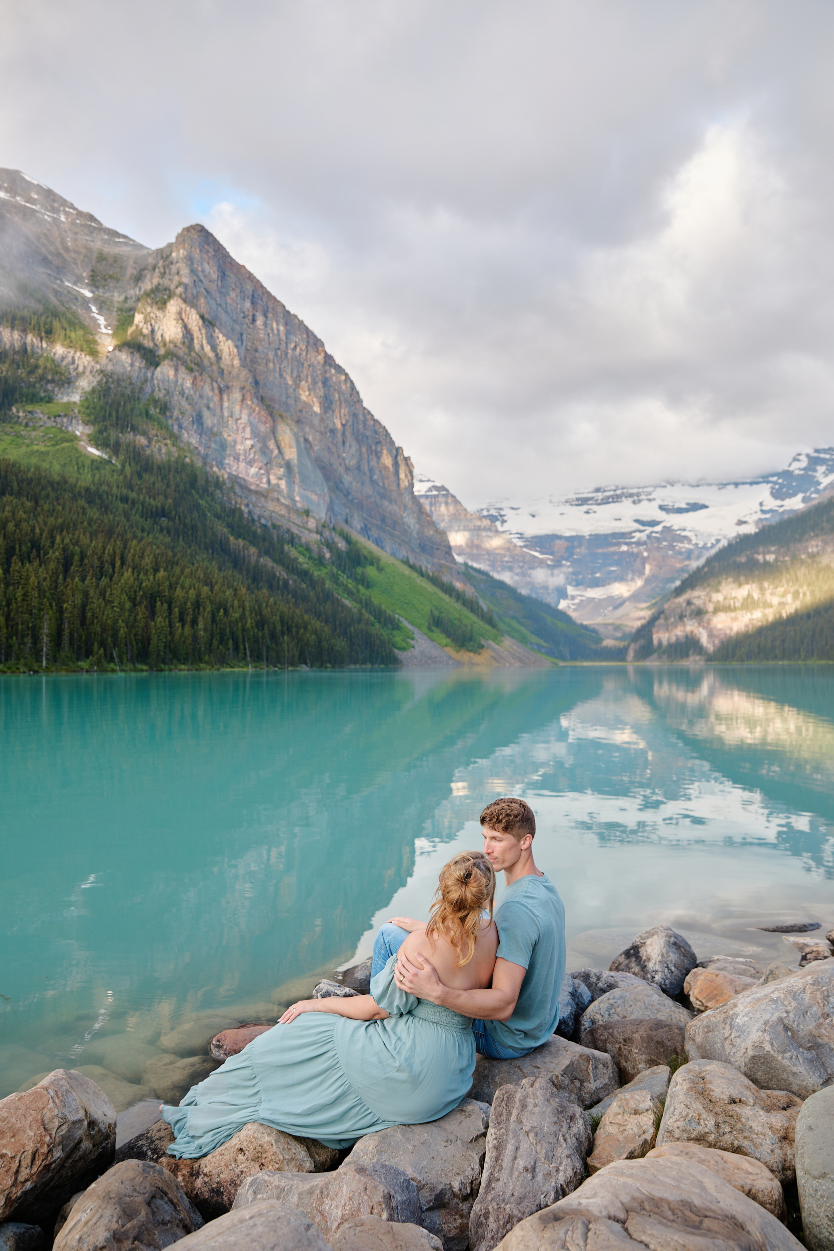 Lake Louise Portraits - Greco Photo Company