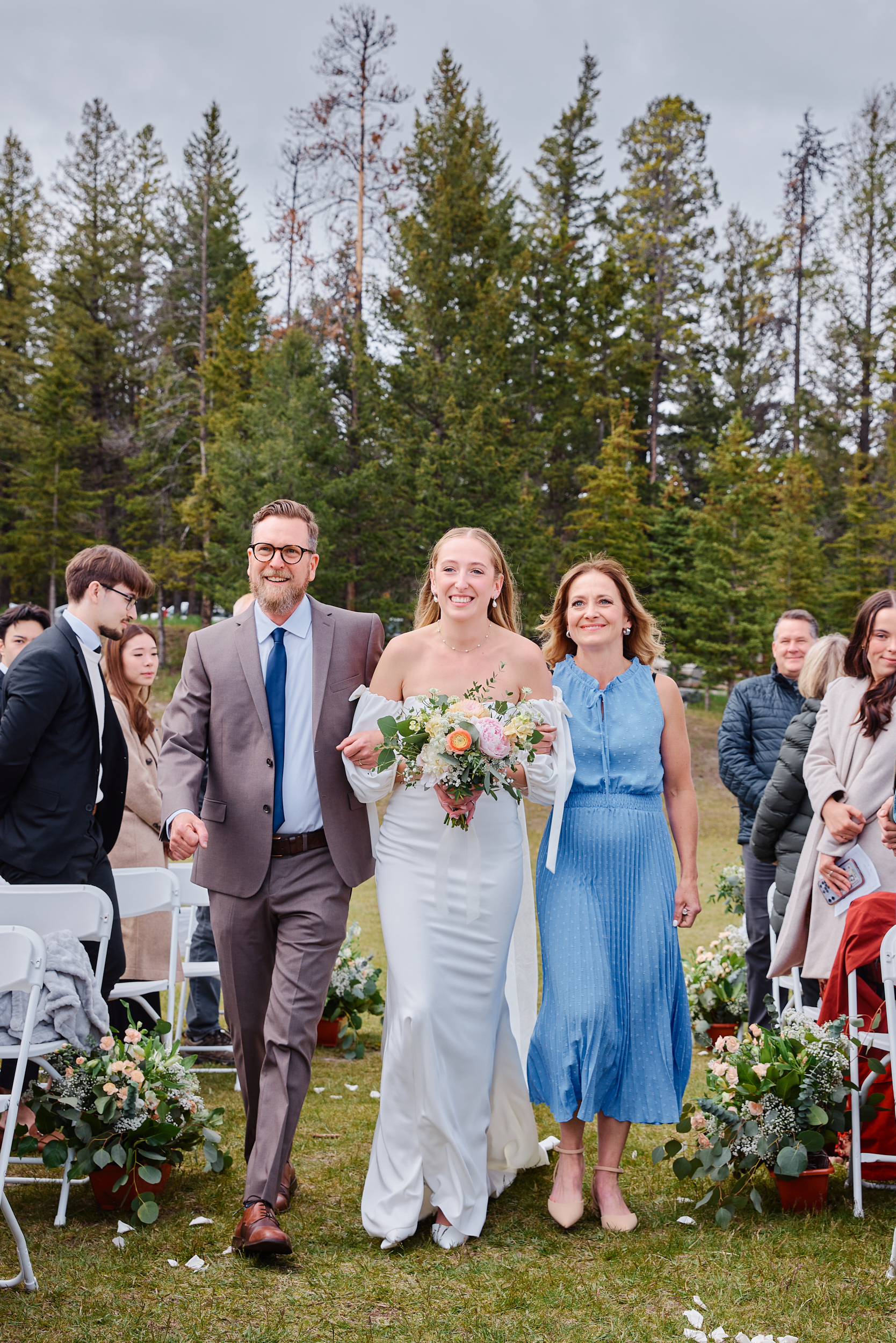 Tunnel Mountain Reservoir Wedding