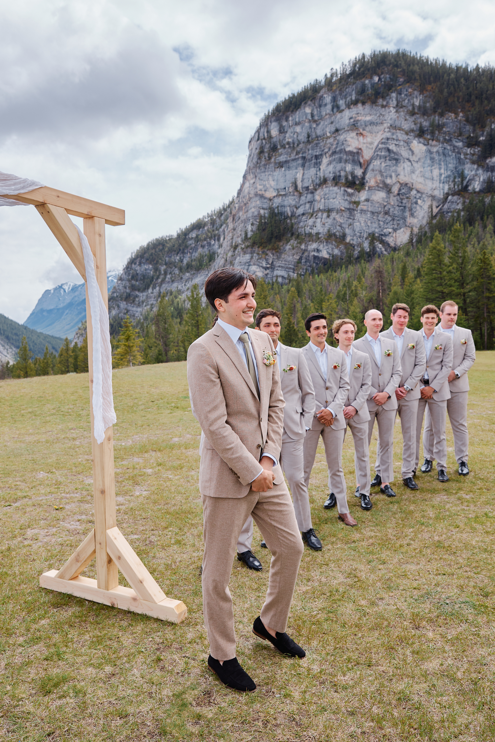 Tunnel Mountain Reservoir Wedding