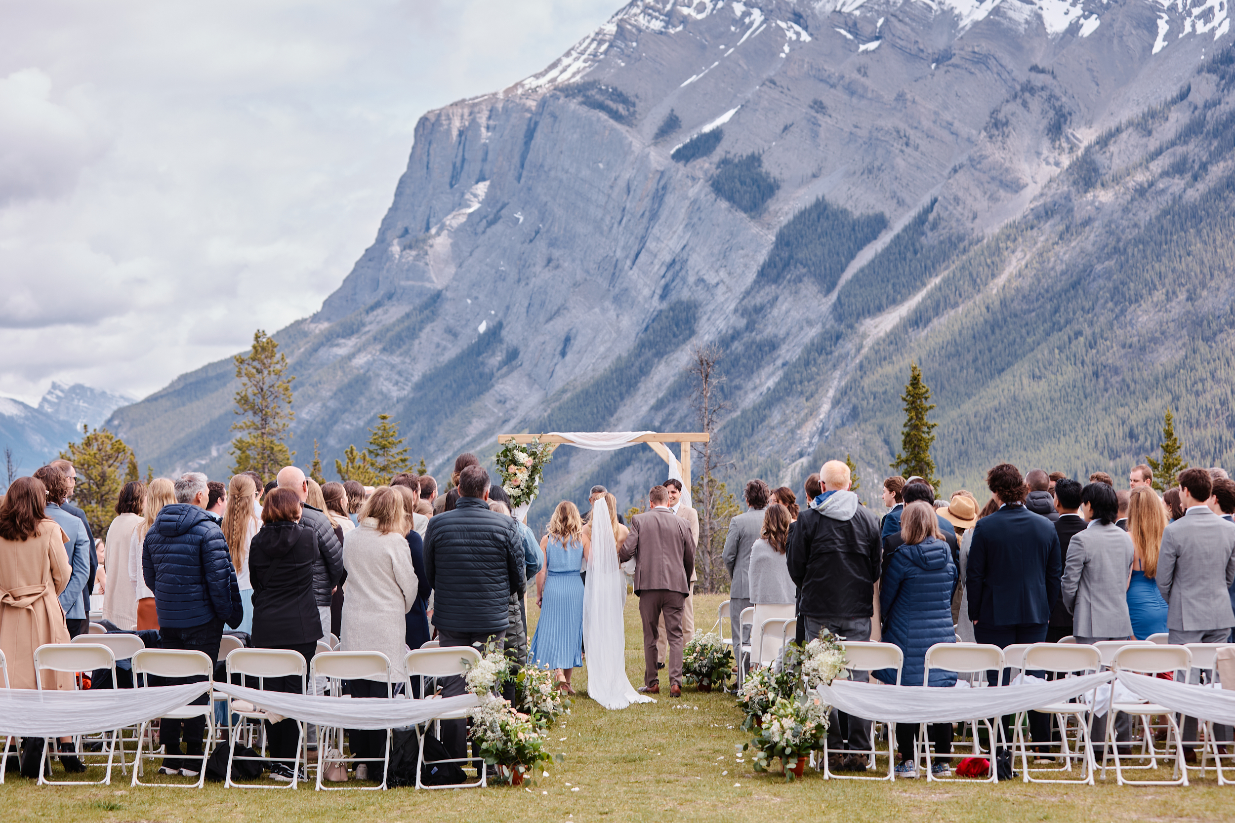 Tunnel Mountain Reservoir Wedding