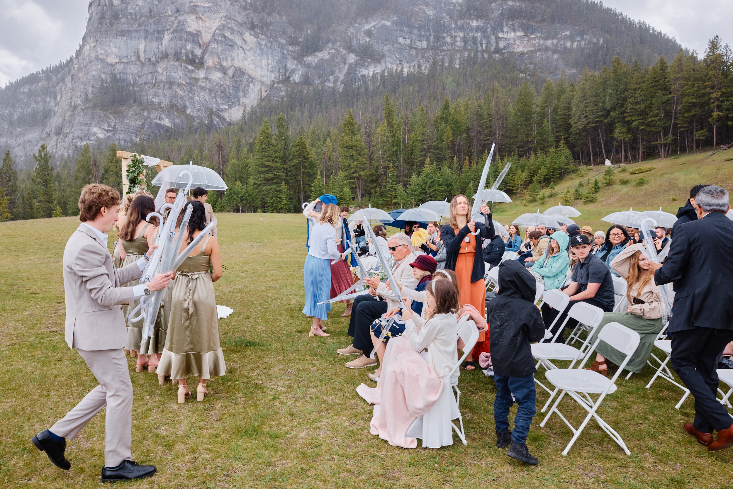 Tunnel Mountain Reservoir Wedding