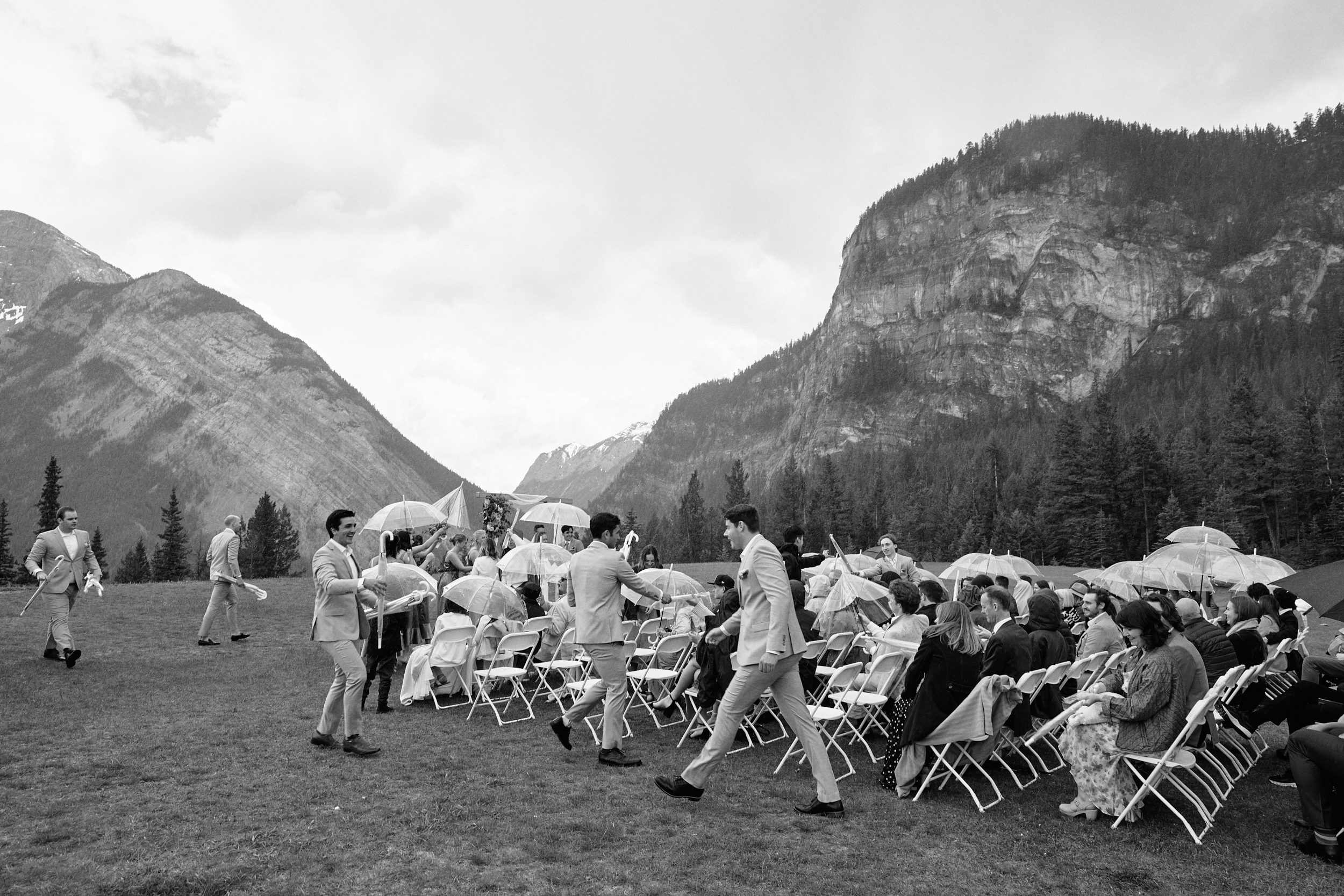 Tunnel Mountain Reservoir Wedding