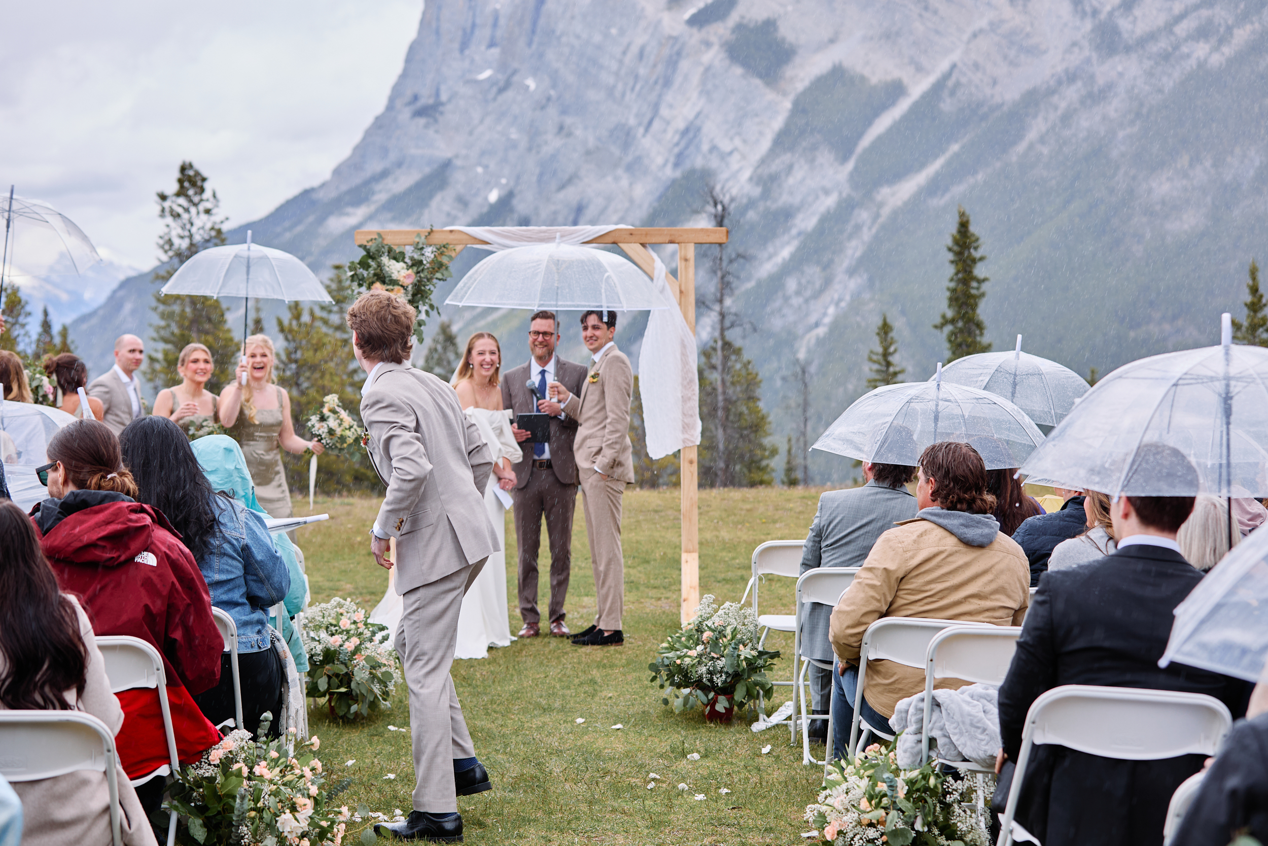 Tunnel Mountain Reservoir Wedding