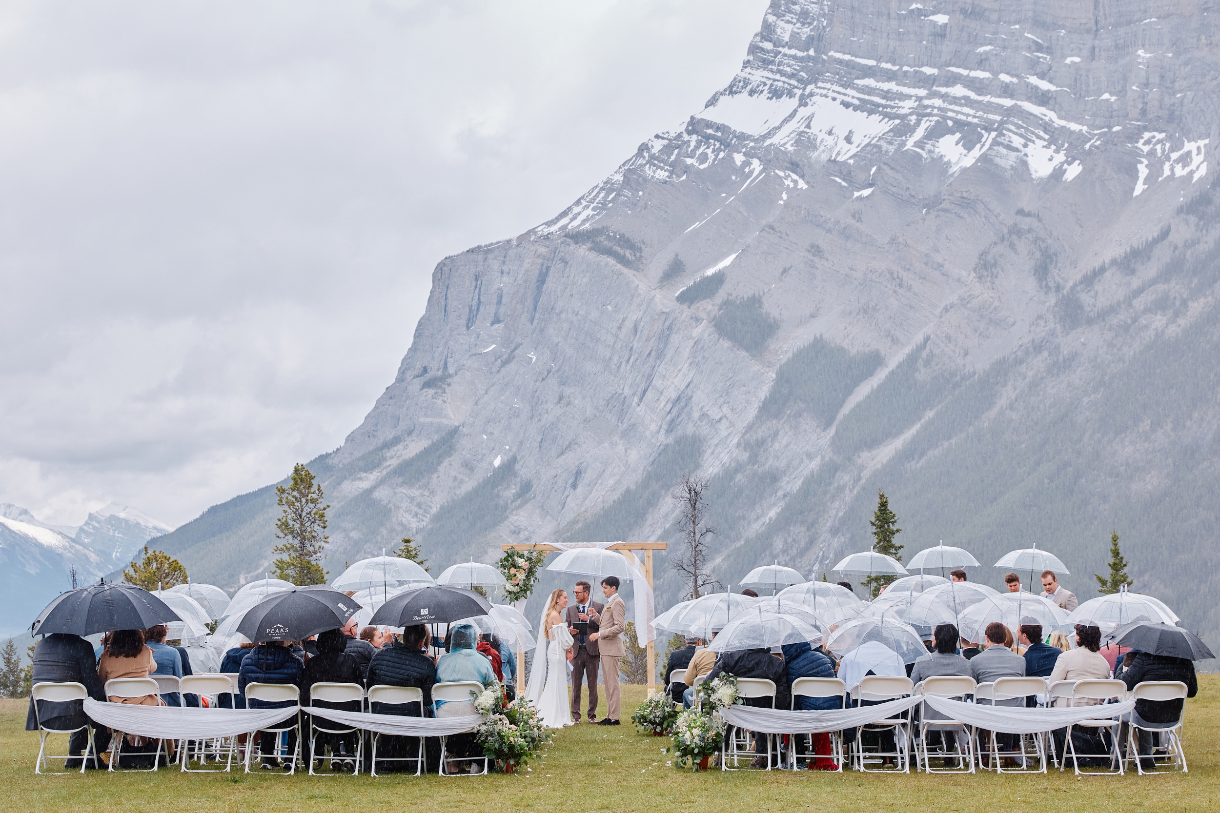 Tunnel Mountain Reservoir Wedding