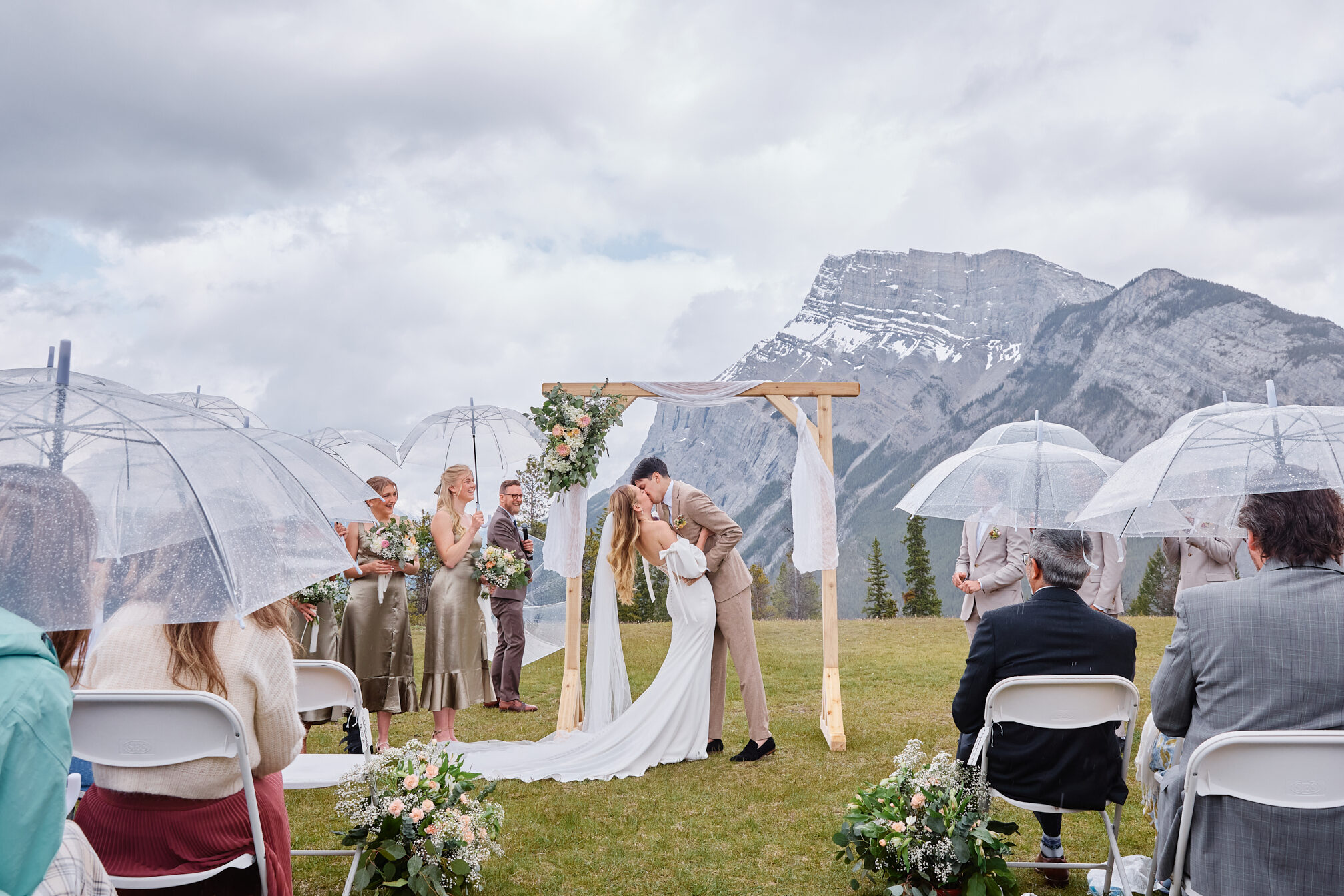 Tunnel Mountain Reservoir Wedding