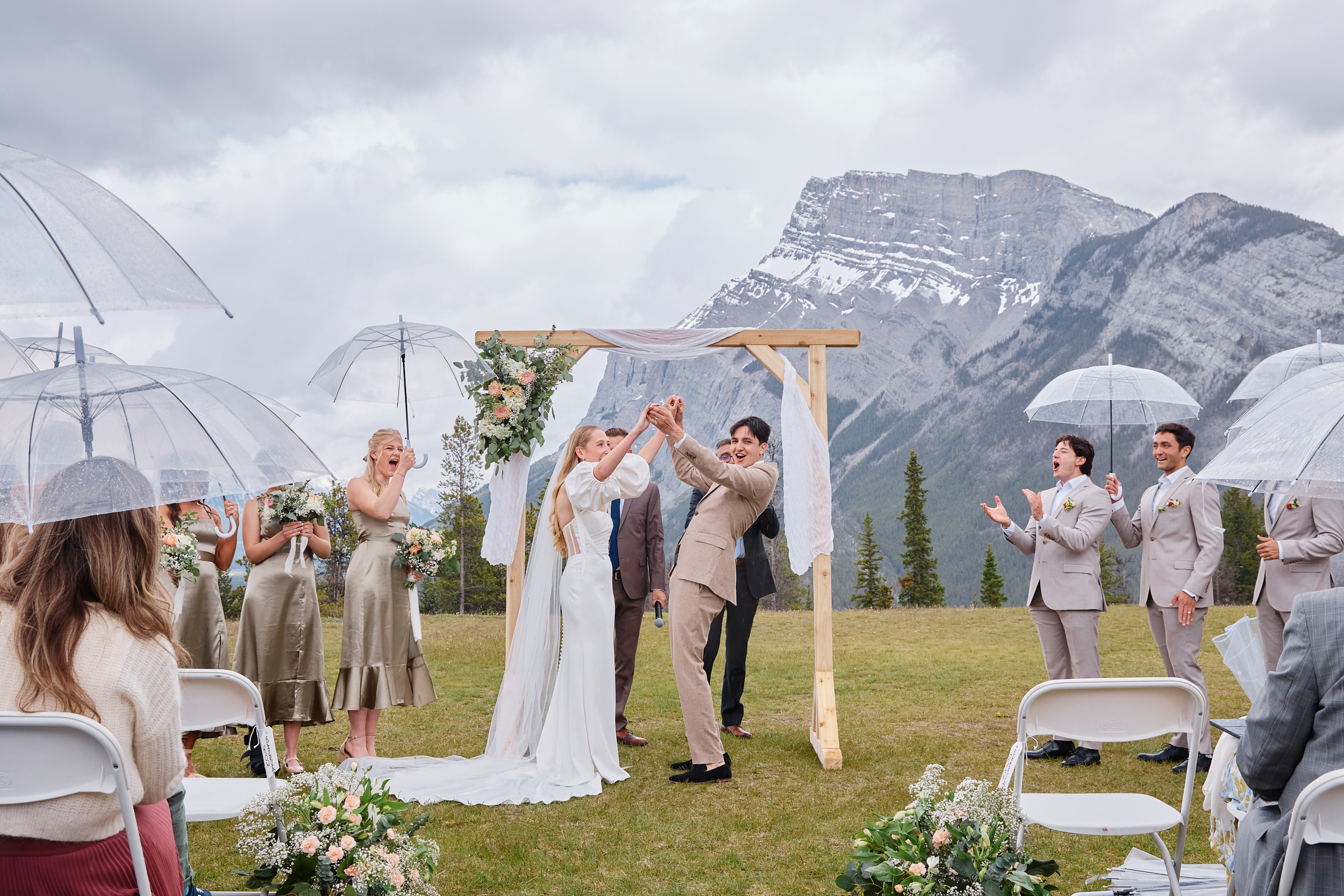 Tunnel Mountain Reservoir Wedding