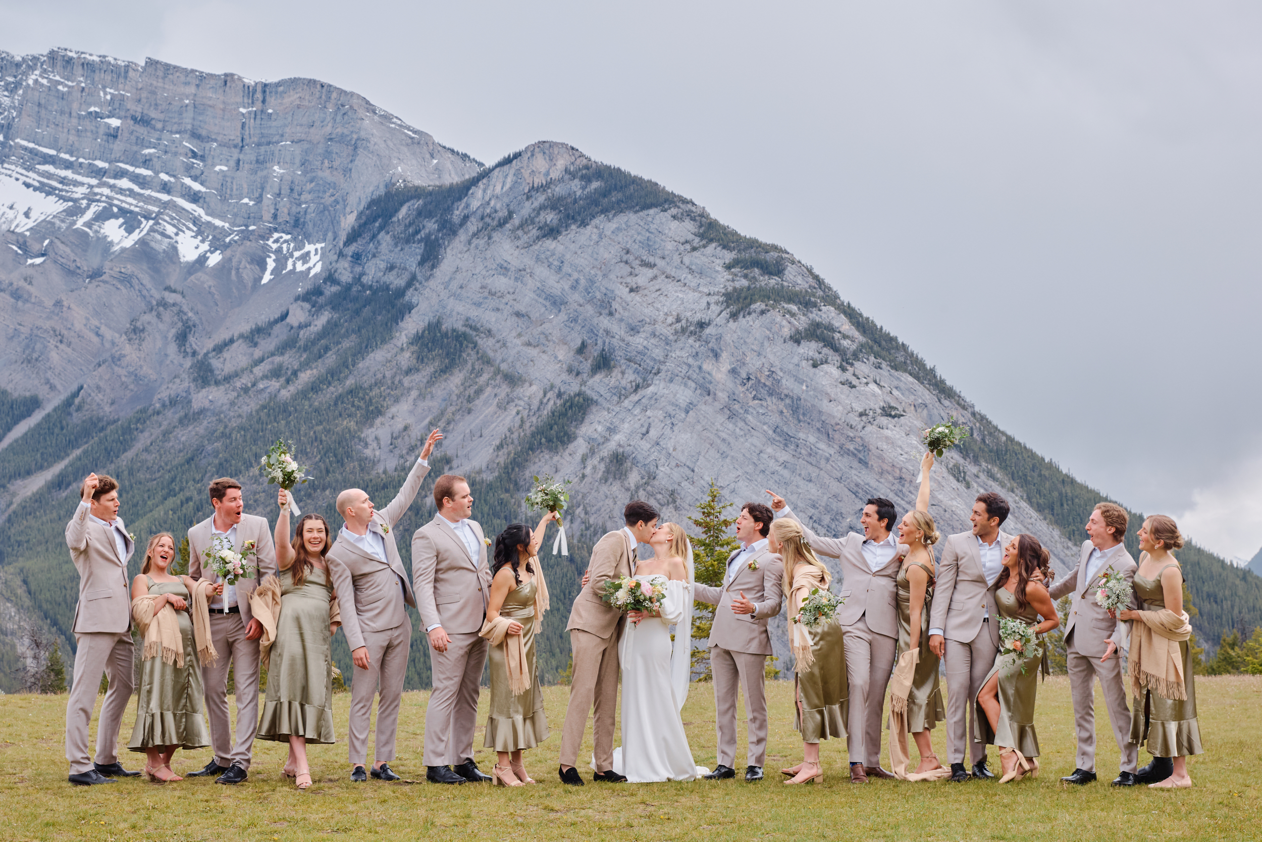 Tunnel Mountain Reservoir Wedding