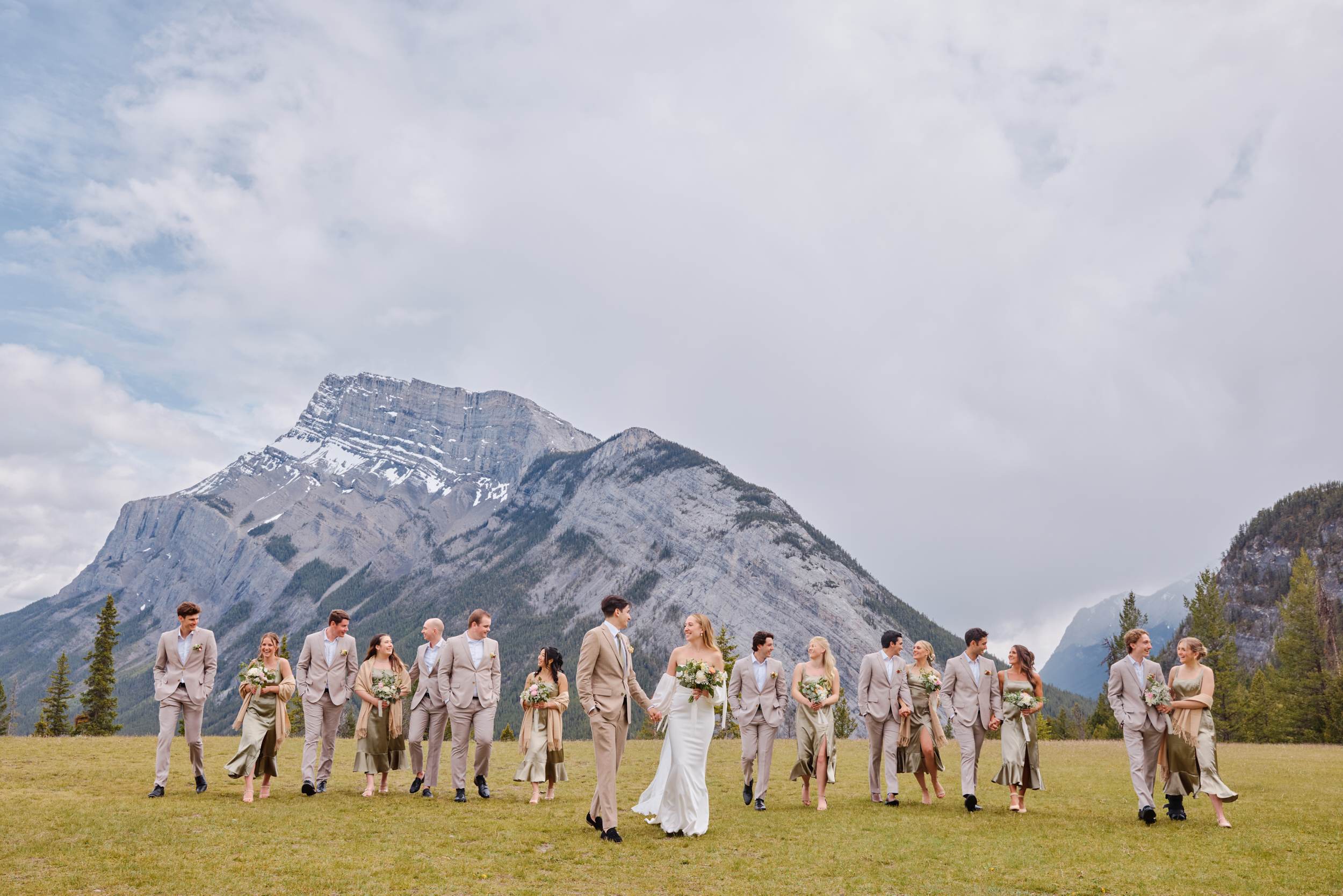 Tunnel Mountain Reservoir Wedding