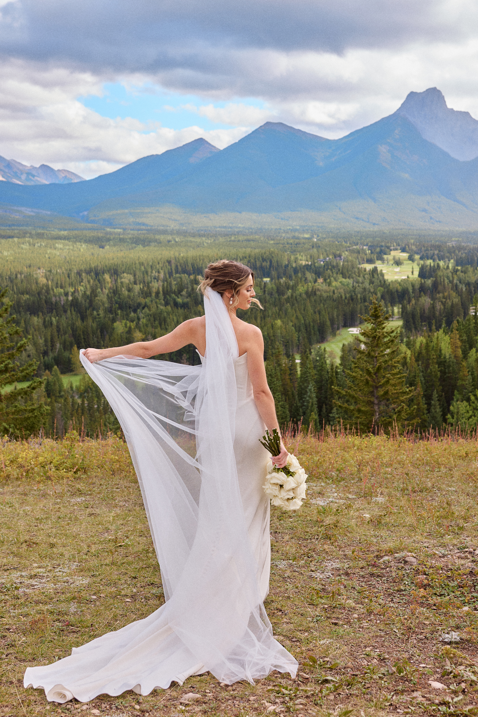 Kananaskis Lodge Wedding