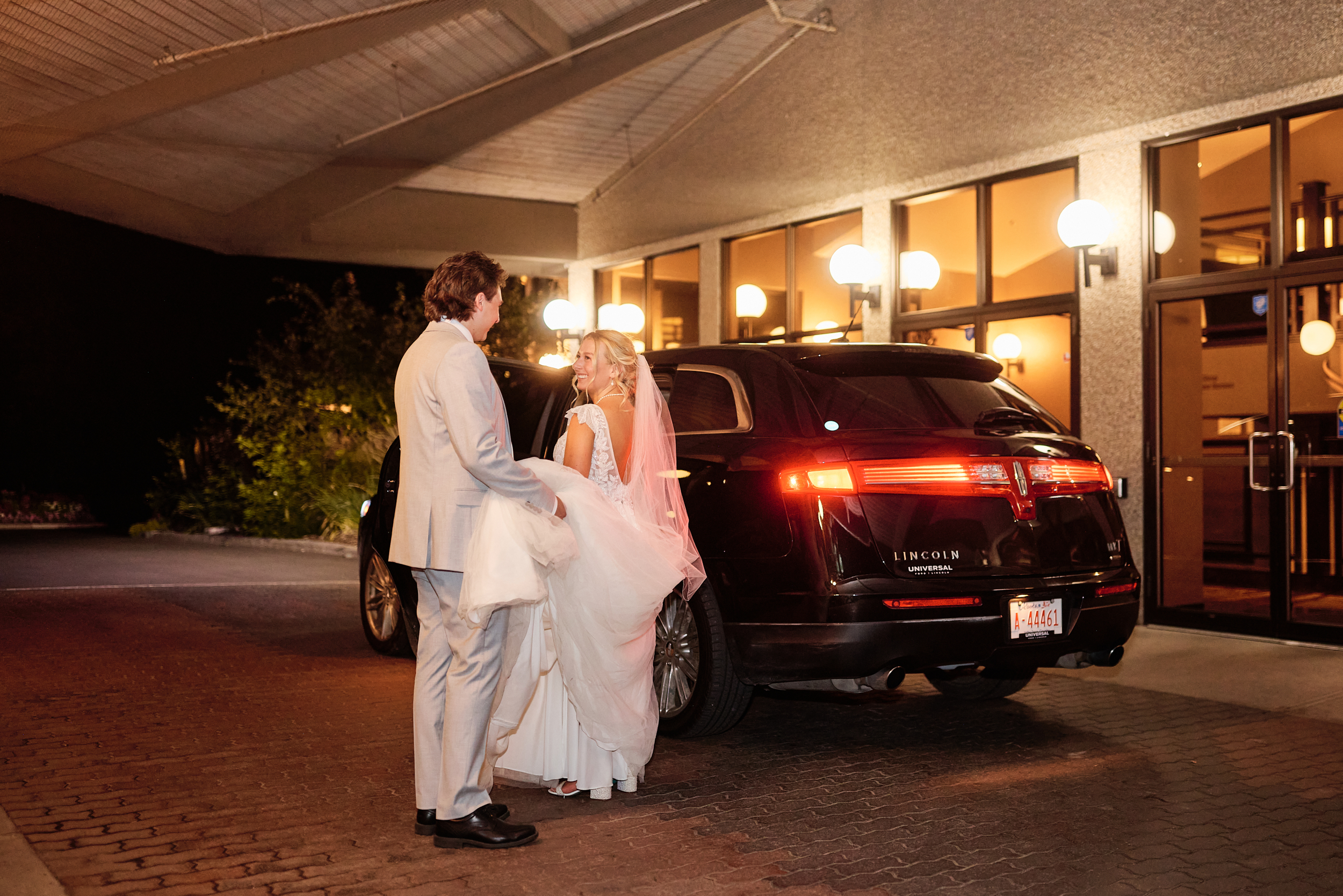 Priddis Greens Golf and Country Club Wedding