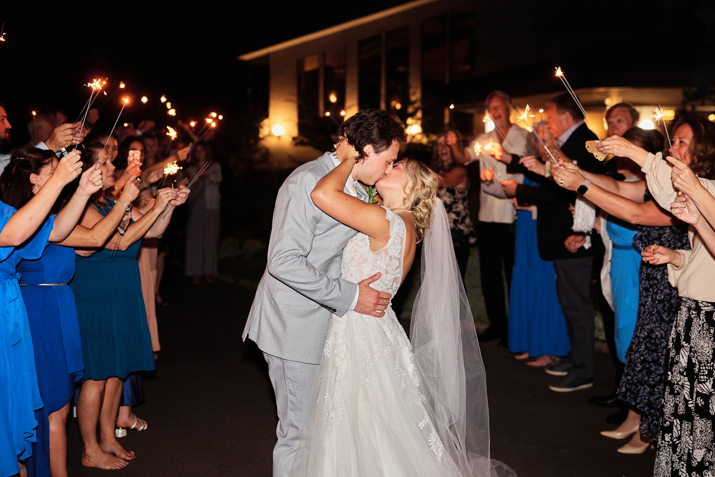 Priddis Greens Golf and Country Club Wedding