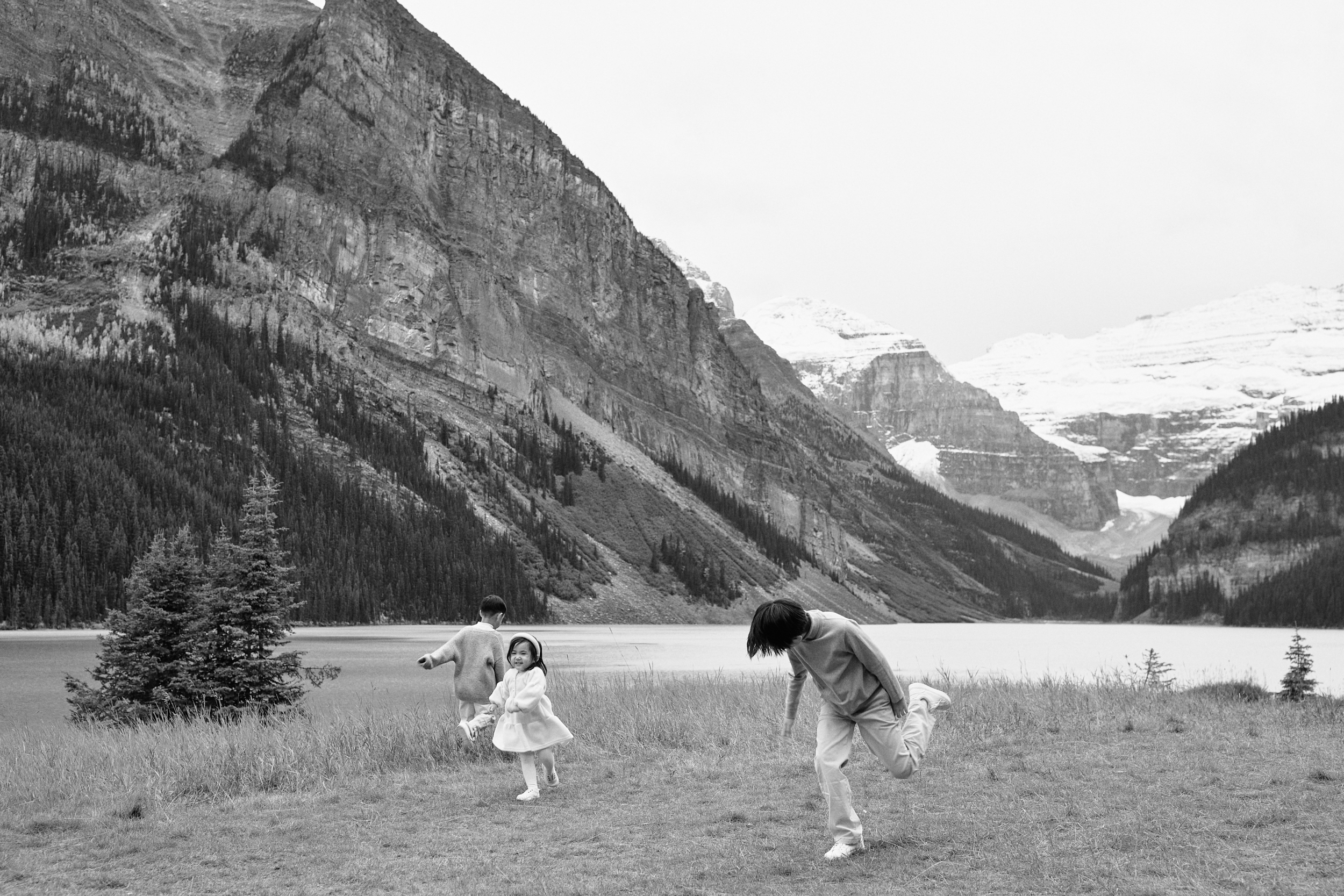 Lake Louise Family Photos - Greco Photo Co