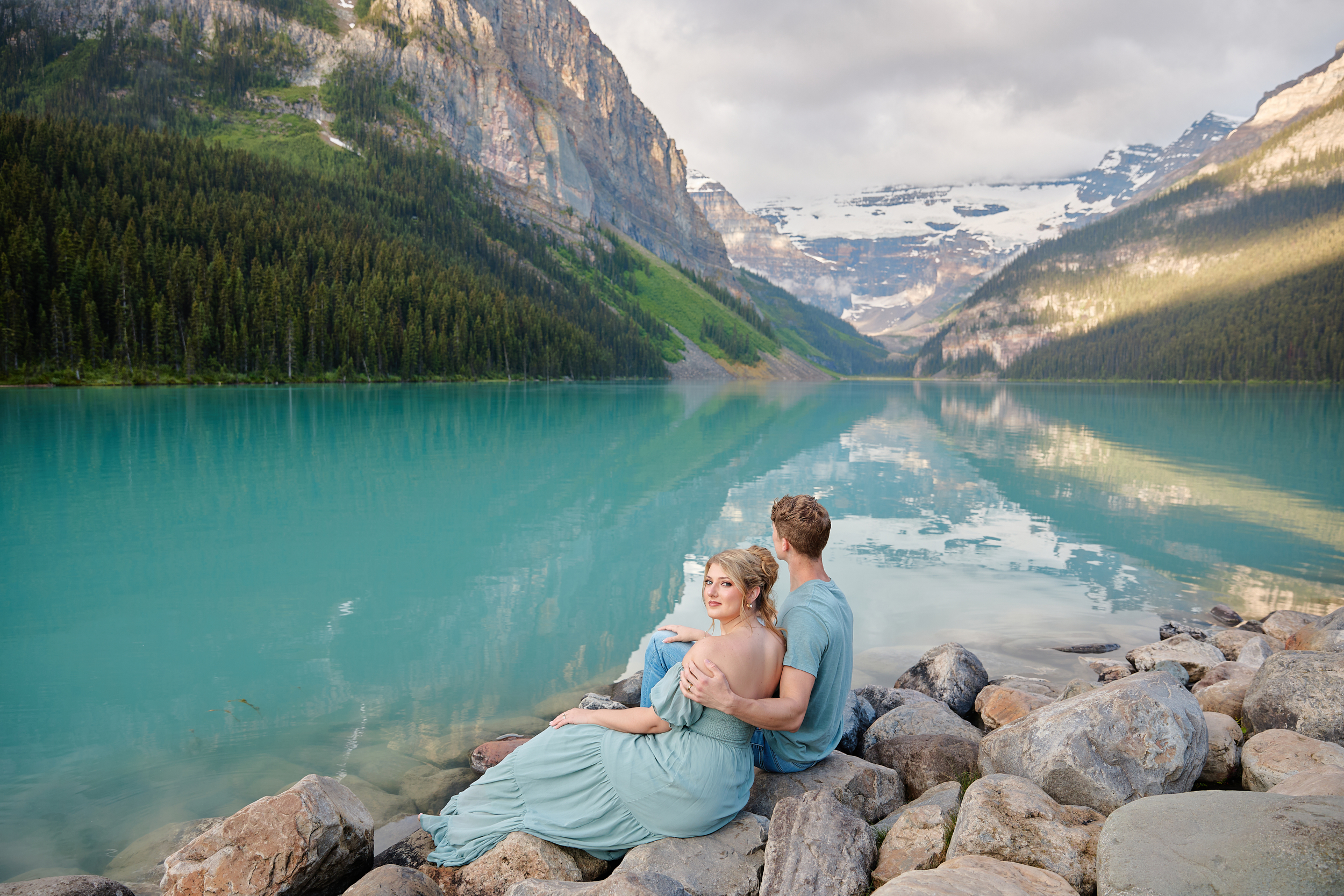 Lake Louise Portraits - Greco Photo Company