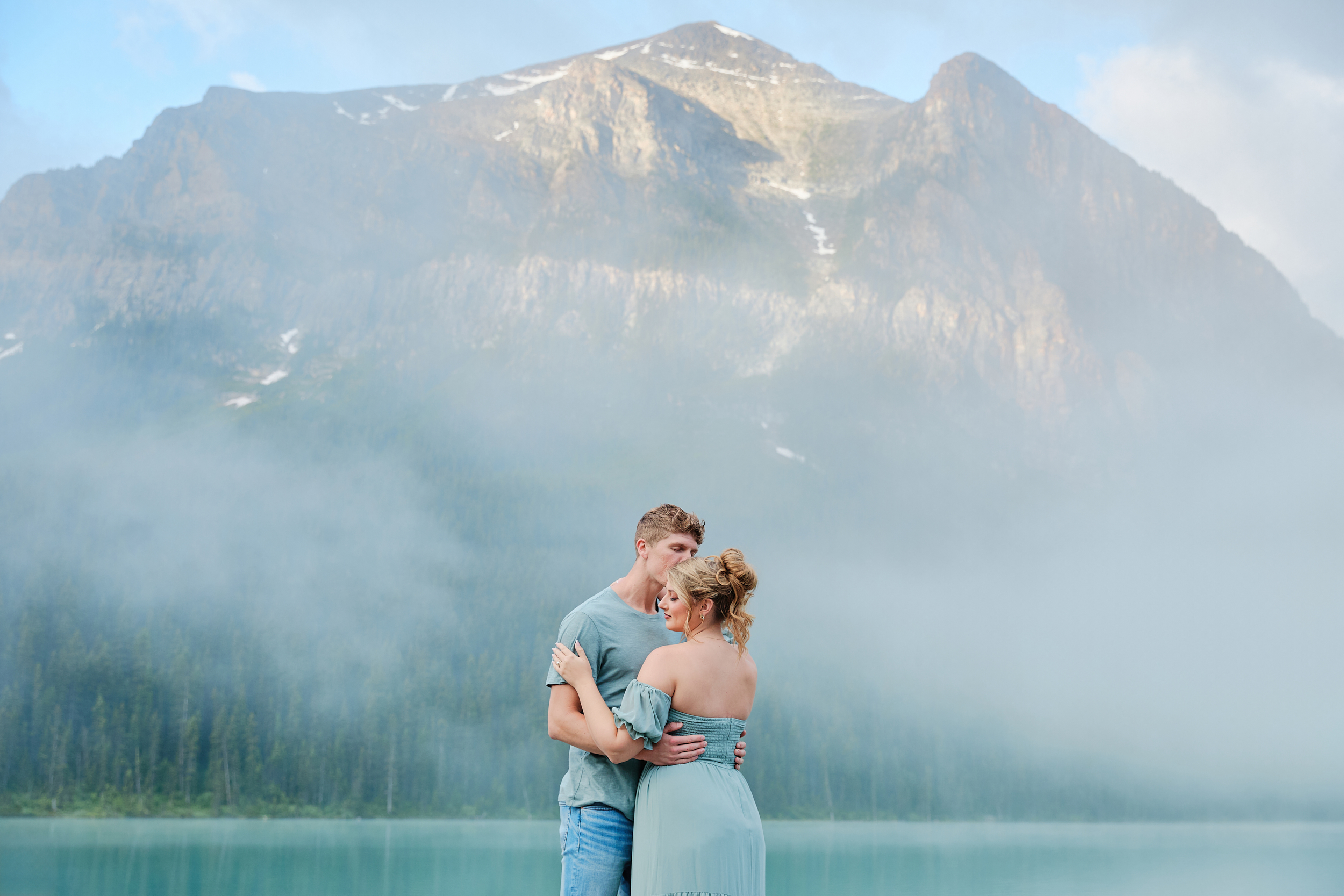 Lake Louise Portraits - Greco Photo Company
