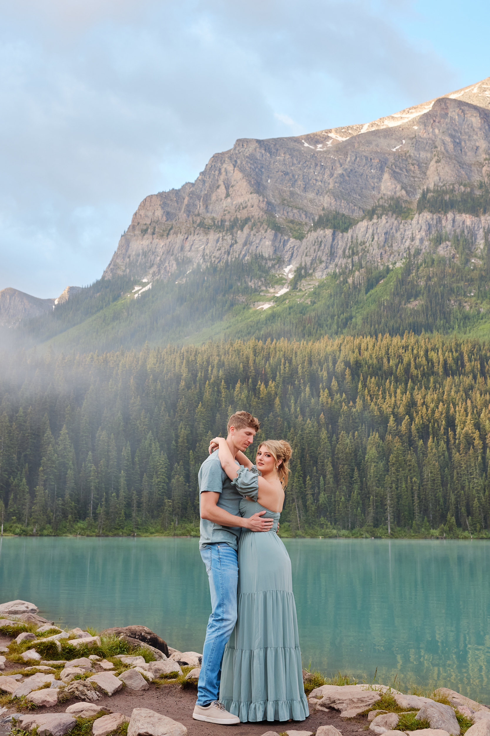 Lake Louise Portraits - Greco Photo Company